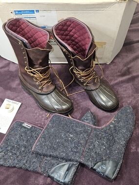 Schnee’s Boots Outfitters II Snow PAC 13” High, Size 13 With Inserts Retail $349